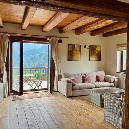 Vintage House Hancnel Holiday home *